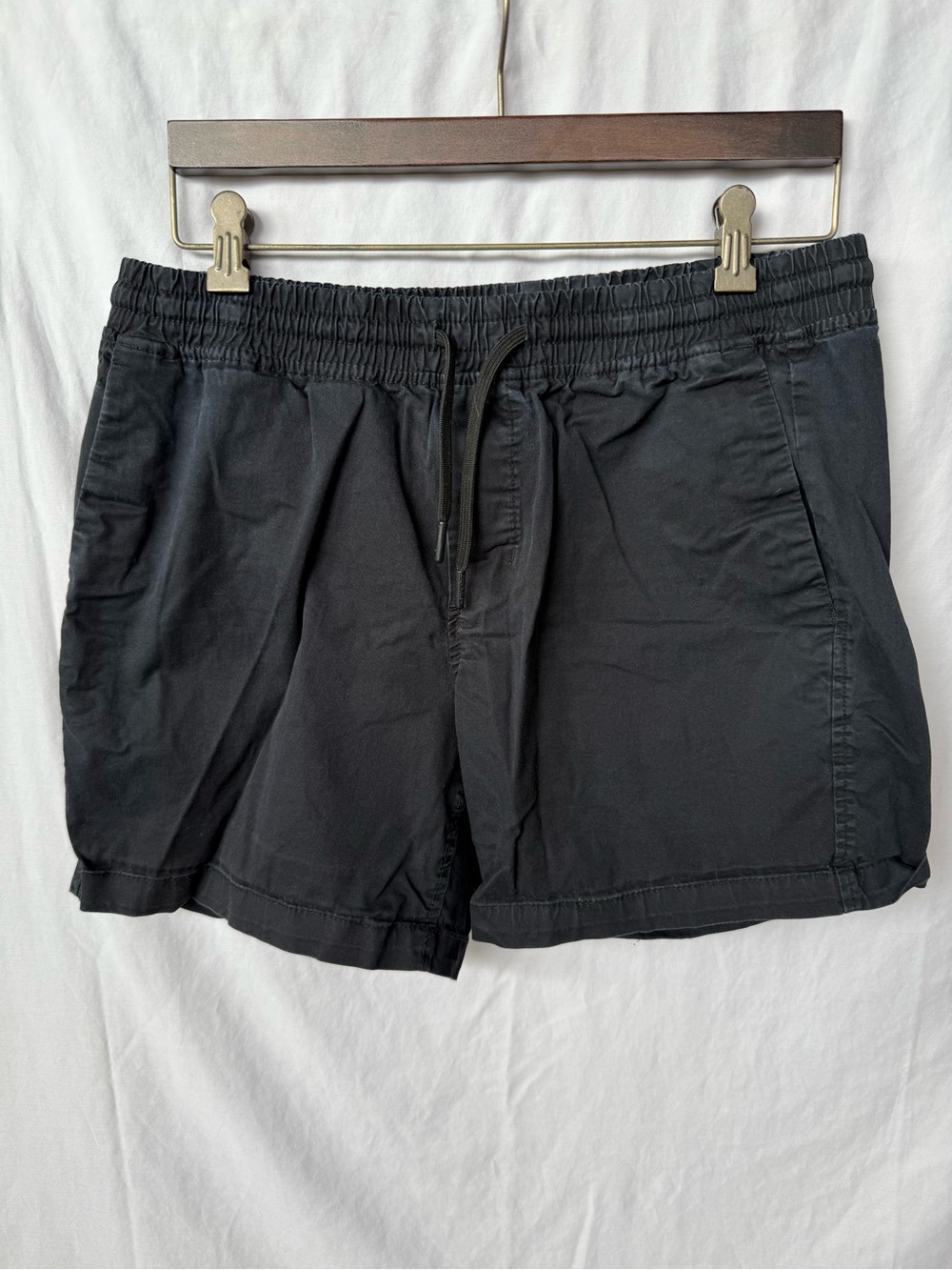 Calvin Klein Elastic-Waist Men’s Shorts - Black